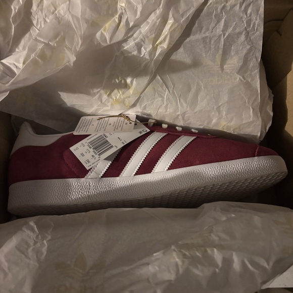 Gazelle Shoes - Picture 5 of 6